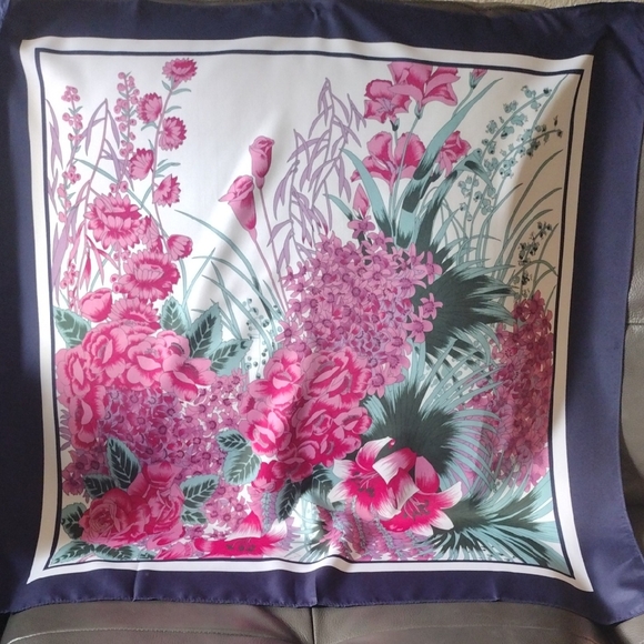 Vintage Accessories - Floral Scarf with Pink and Purple Accents